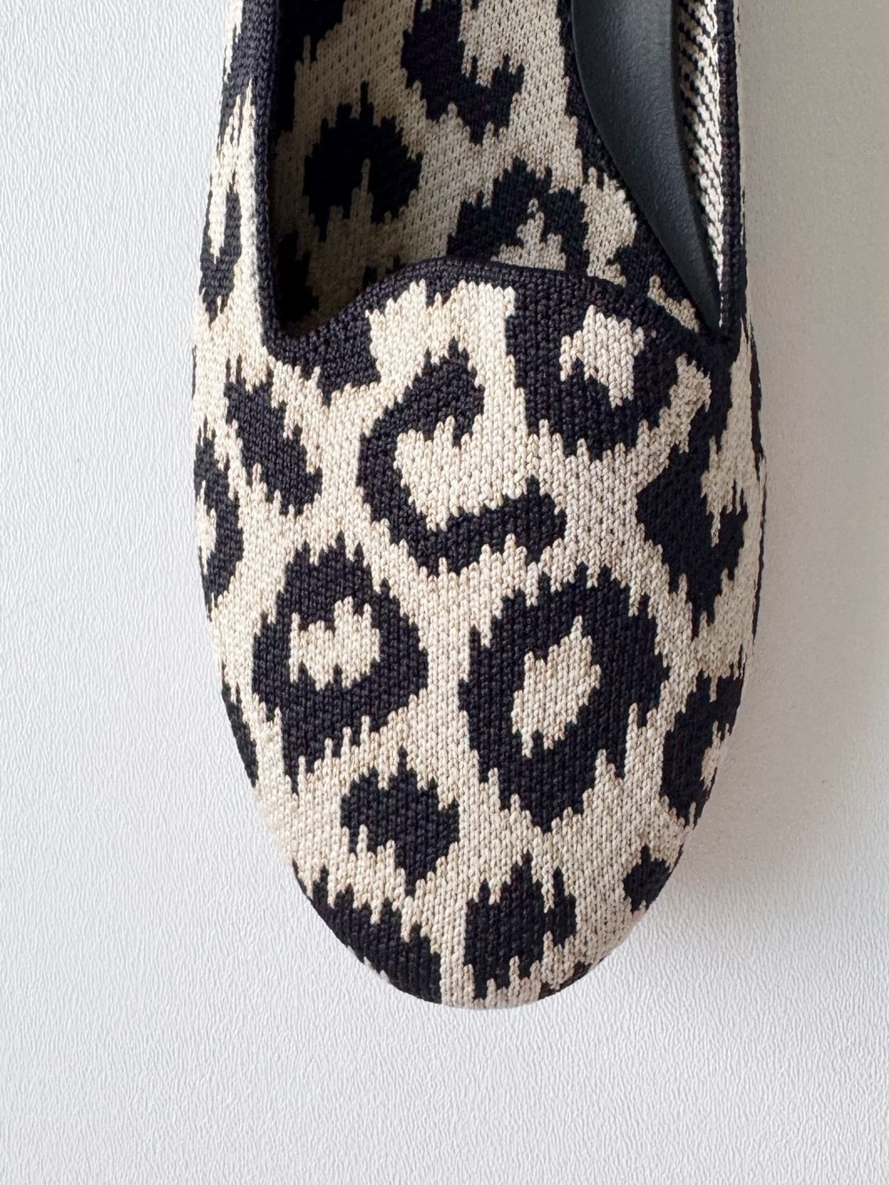 Rothy’s The Lounge Loafer in Sandy Cat | 8 - Picture 3 of 12